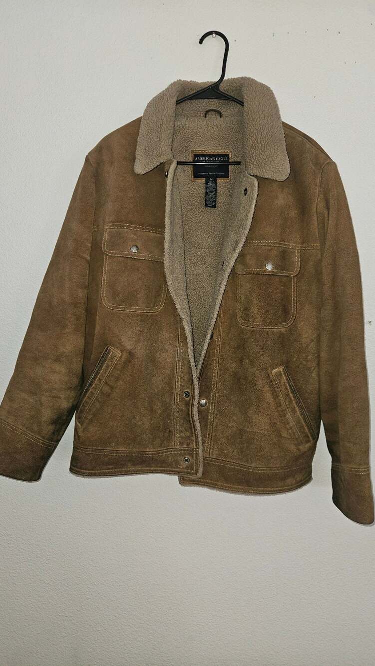American Eagle Outfitters Men's Brown Suede Genuine Leather Sherpa Lined Trucker